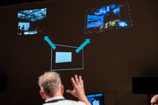 Witty camera framing (photos by Bogi Nagy bophotoadventures )
during my Lecture-Performance in SONIC SATURDAY (2024.09.07) at @bruckneruniversity within @arselectronica Festival 'HOPE" 2024.